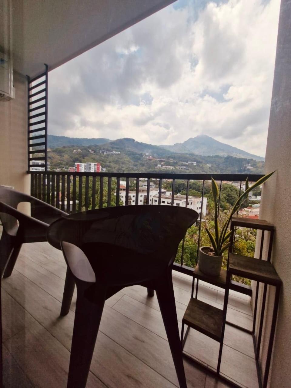 Apartamento New Modern Condo! Beautiful & Volcano Views *